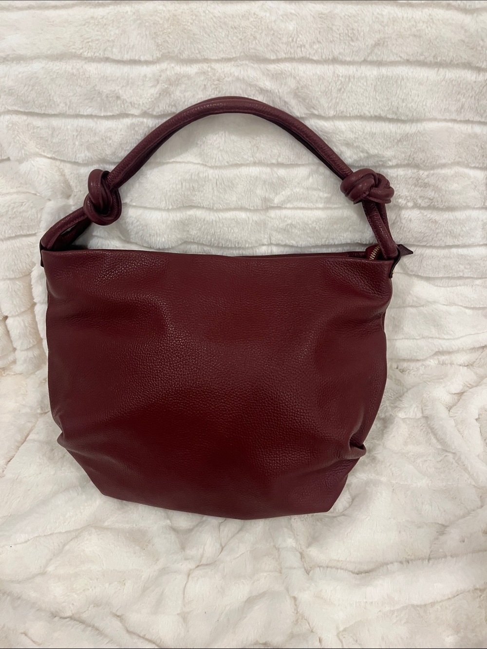 Knot-Handle Shoulder Bag in Deep Wine